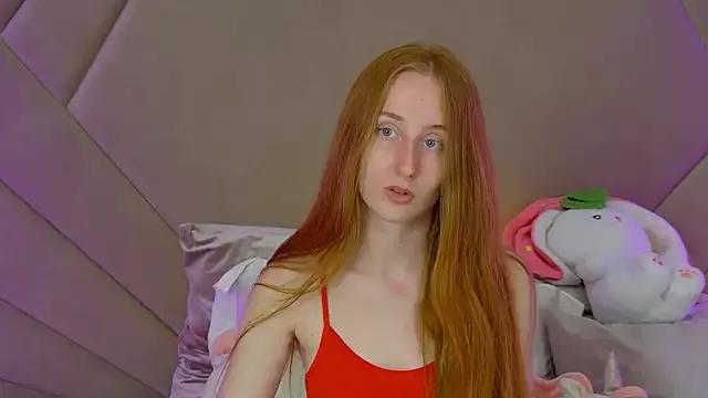 MaryVarum from StripChat is Freechat