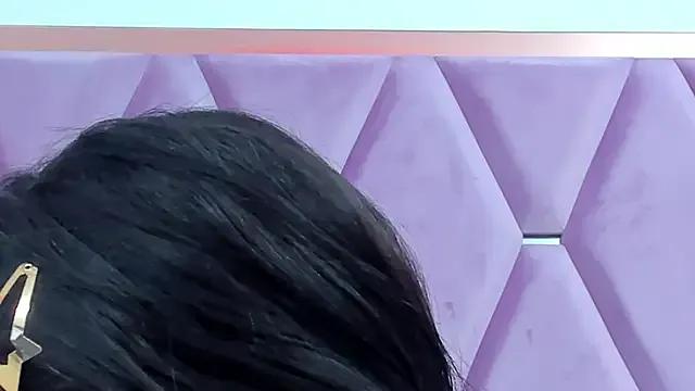 MaskedGirl_ from StripChat