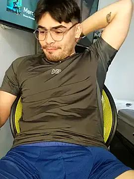 Mason_grey from StripChat is Freechat