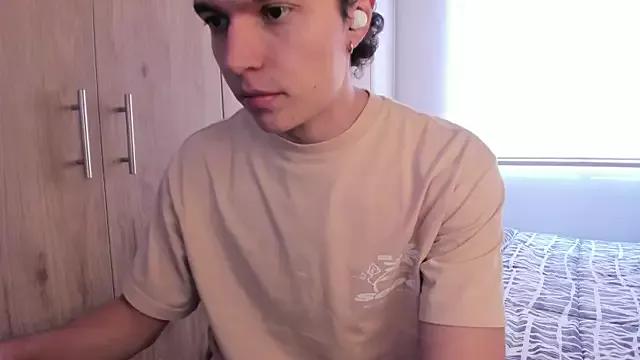 Mastrangelo_xxx from StripChat is Freechat