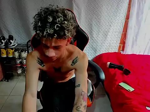 mateodeamjo from StripChat is Freechat
