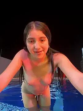 Matilda_russoo from StripChat