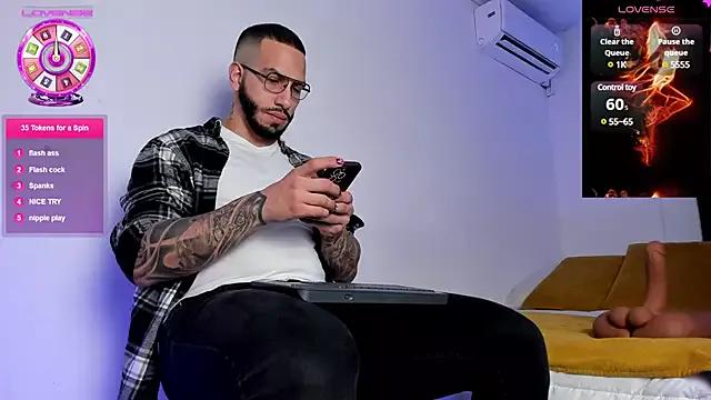 Matt_Ferrer from StripChat