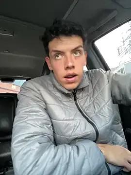 Mattebret11 from StripChat