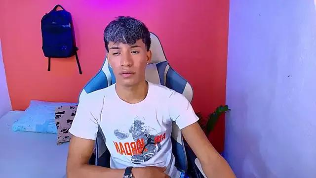 matteo_rivas from StripChat is Freechat