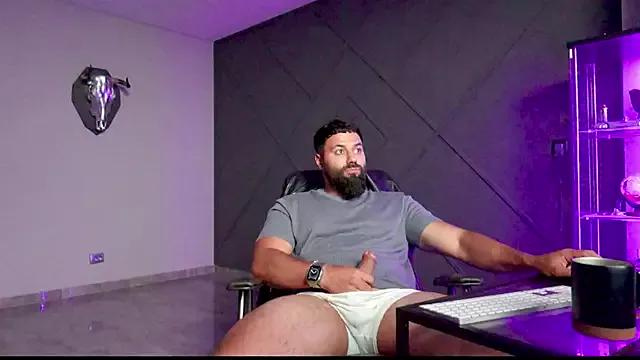mattmasterss from StripChat