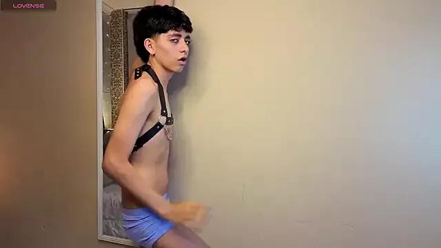 Matty_Sparkk from StripChat
