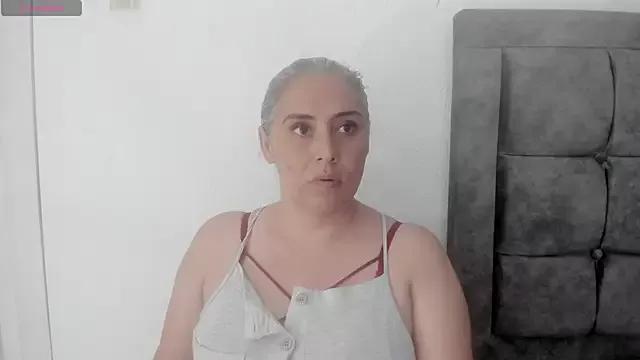 mature_gold from StripChat is Freechat