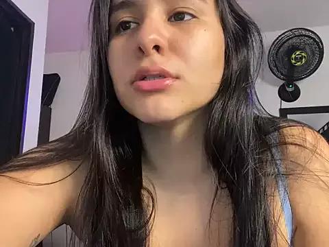 Mavie_Rose from StripChat is Freechat