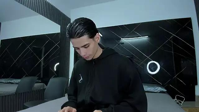 Max-williams from StripChat is Freechat