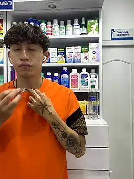MaxiDoctor1 from StripChat is Freechat