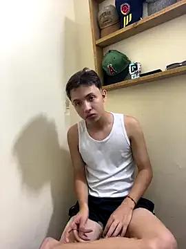 Maxim_Taylor from StripChat is Freechat