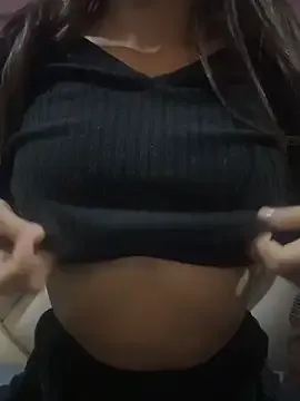 maya00mayaa on StripChat 