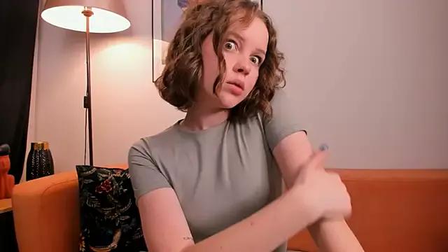 Maya2kk from StripChat