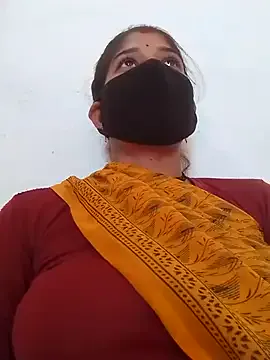 Maya5656 from StripChat