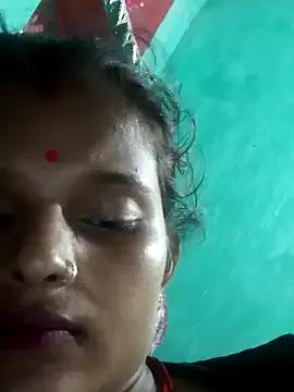 Maya_bhoji from StripChat is Freechat