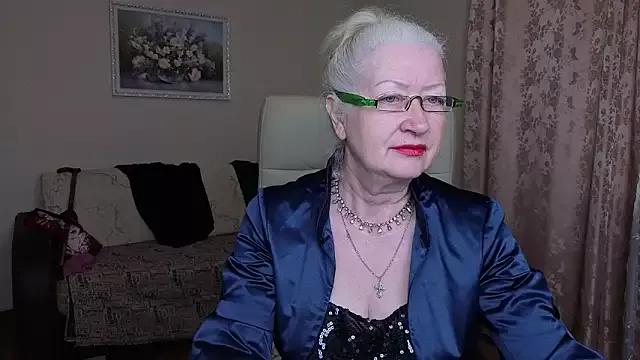 Maya_Mayflower from StripChat