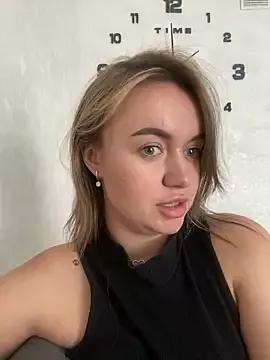 Maya_Willis from StripChat