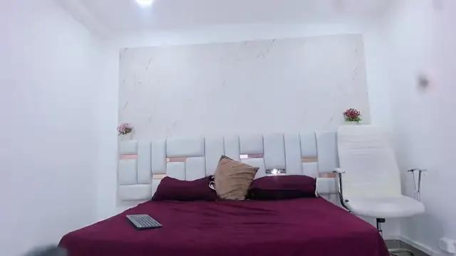 mayabrooks_ from StripChat is Freechat