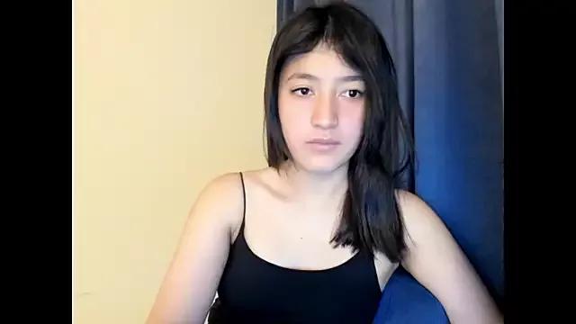 Mayachka333 from StripChat
