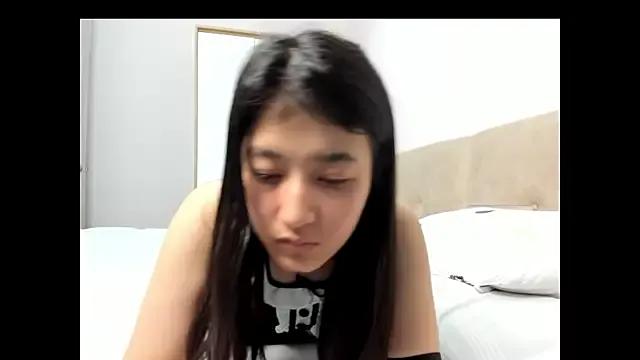 Mayachka333 from StripChat