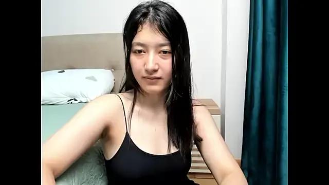 Mayachka333 from StripChat is Freechat