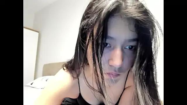 Mayachka333 from StripChat is Freechat