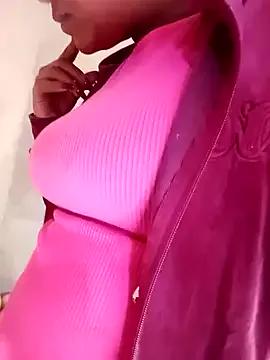 MayaMellow210 from StripChat