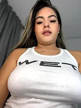 MayaMoanXXX from StripChat is Freechat