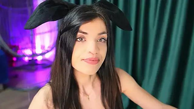 MayaNoir_ from StripChat is Freechat