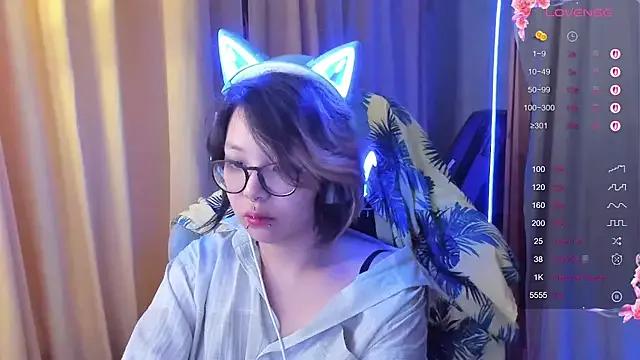 maydaykimmy from StripChat is Freechat