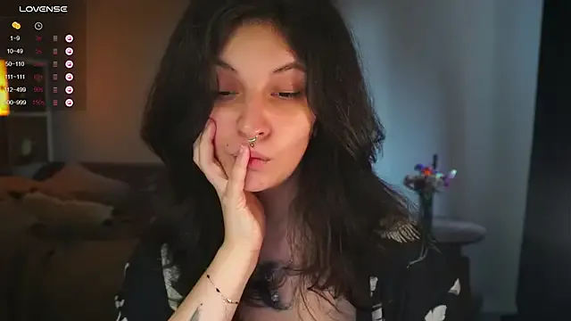 Maymary_ from StripChat