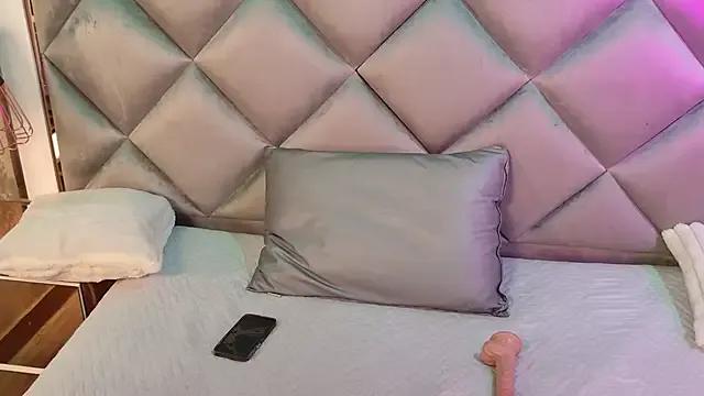 mayte_evans from StripChat is Freechat