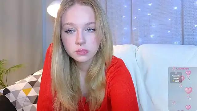 Try our streaming cams variety and talk on a personal level with our adorable girls streamers, showing off their bountiful shapes and dildos.