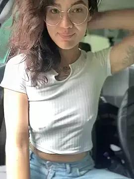 MeekyRich from StripChat is Freechat