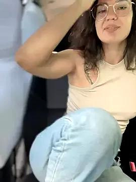 MeekyRich from StripChat is Freechat