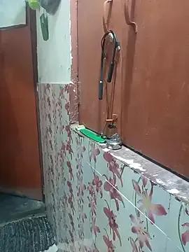 Meenaksi-singh from StripChat