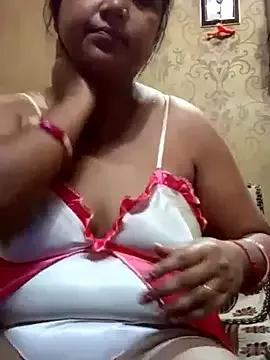Meera_xxx from StripChat