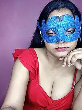 MEERAcle from StripChat