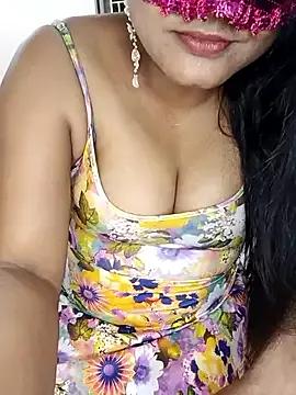 MEERAcle from StripChat