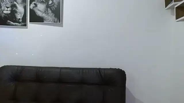 Megan_juicy_ from StripChat is Freechat