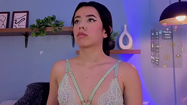 Megan_Ritz from StripChat is Freechat