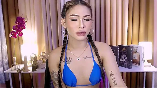Megan_sativa from StripChat is Freechat
