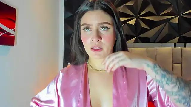 megan_whitee__ from StripChat is Freechat
