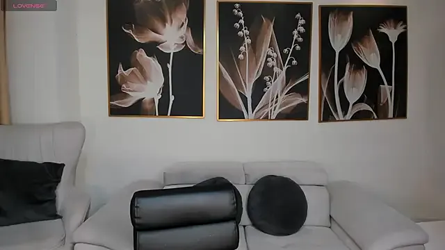 MeganCross1 from StripChat is Freechat