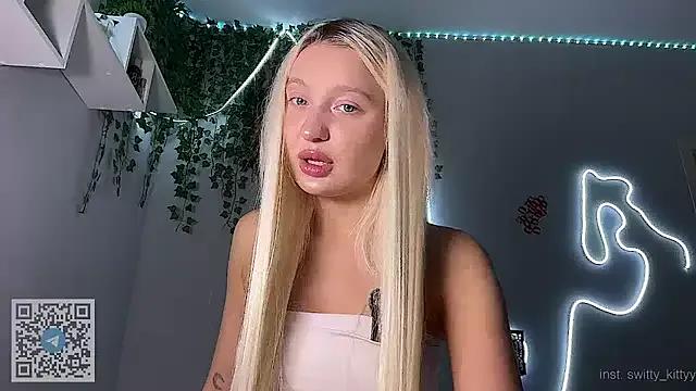 MeganFoxyss from StripChat is Freechat