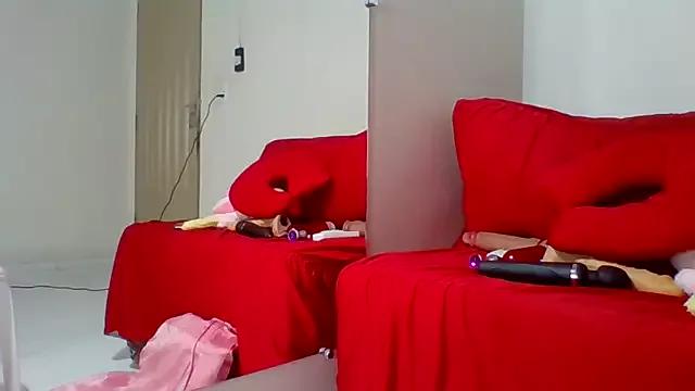 Try our streaming cams variety and talk on a personal level with our adorable girls streamers, showing off their bountiful shapes and dildos.
