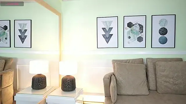 MeganLowell from StripChat is Freechat