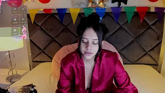 Try our streaming cams variety and talk on a personal level with our adorable girls streamers, showing off their bountiful shapes and dildos.