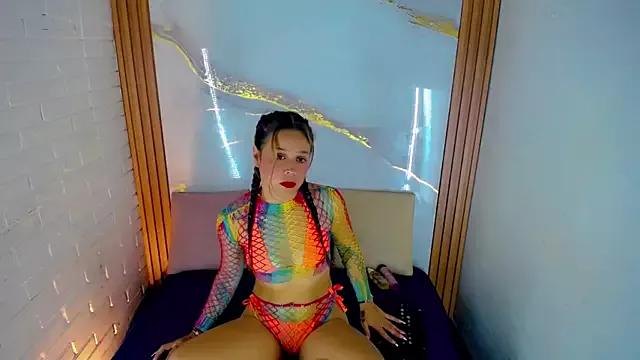 MegannXHott from StripChat is Freechat